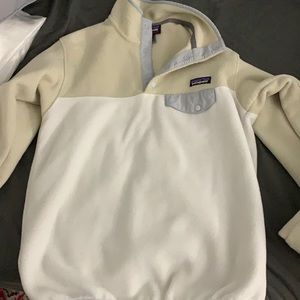 Patagonia pull over